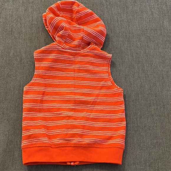 CARTER’S TODDLER HODDED VEST 24M - Picture 2 of 4